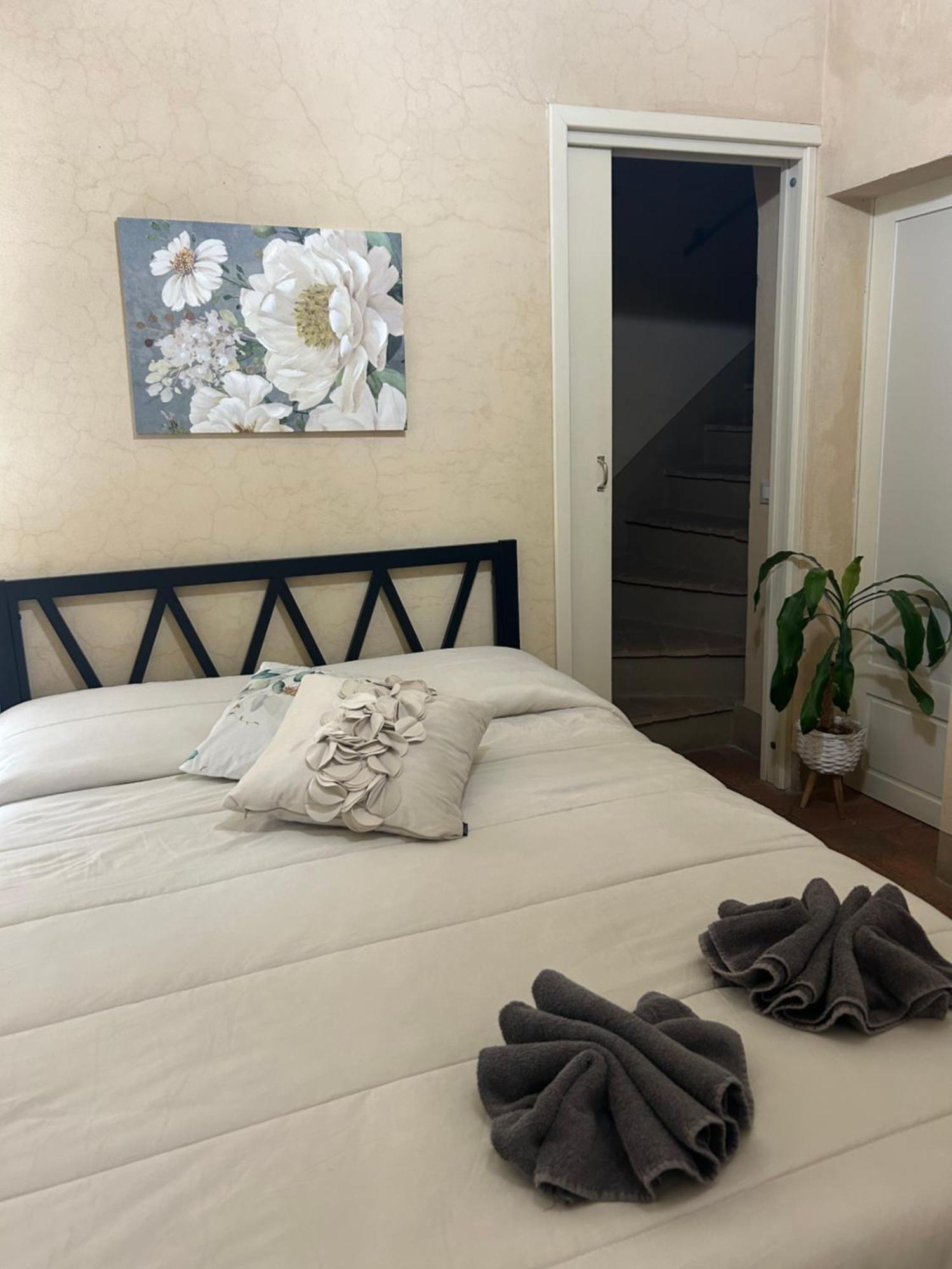 Il Giardino Segreto B&B Вольтерра Екстер'єр фото